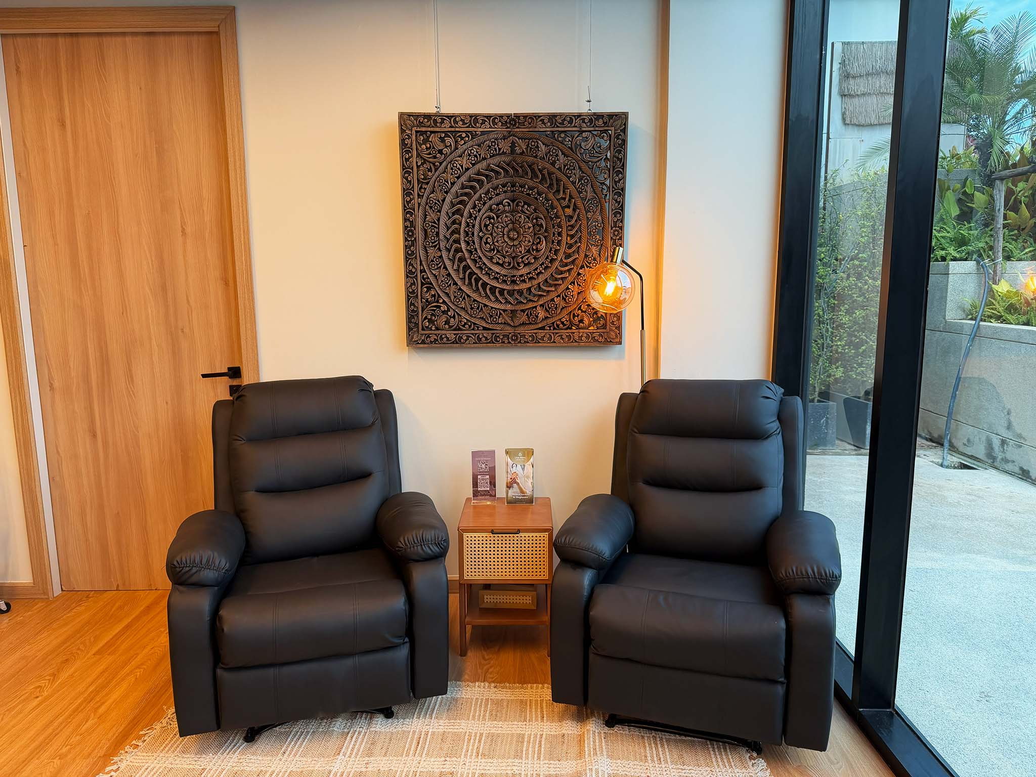 Live More Lifestyle Clinic: operational reception view